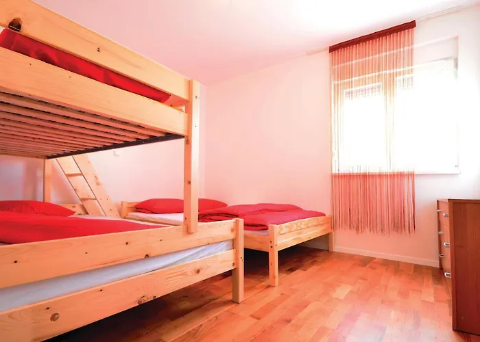 Beautiful In With Swimming Pool *