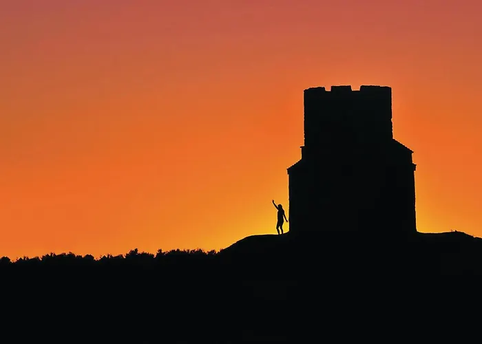 Beautiful In With Swimming Pool Апартаменты *